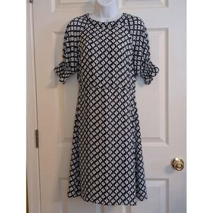 Banana Republic Black White Geometric Print Shift Dress Size 4 Smocked Sleeve